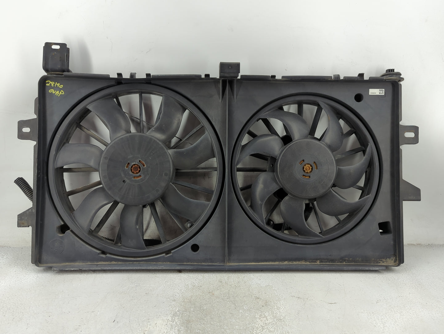 2011 Chevrolet Impala Electric Radiator Cooling Fan Motor Assembly Fits OEM Used Auto Parts - Oemusedautoparts1.com