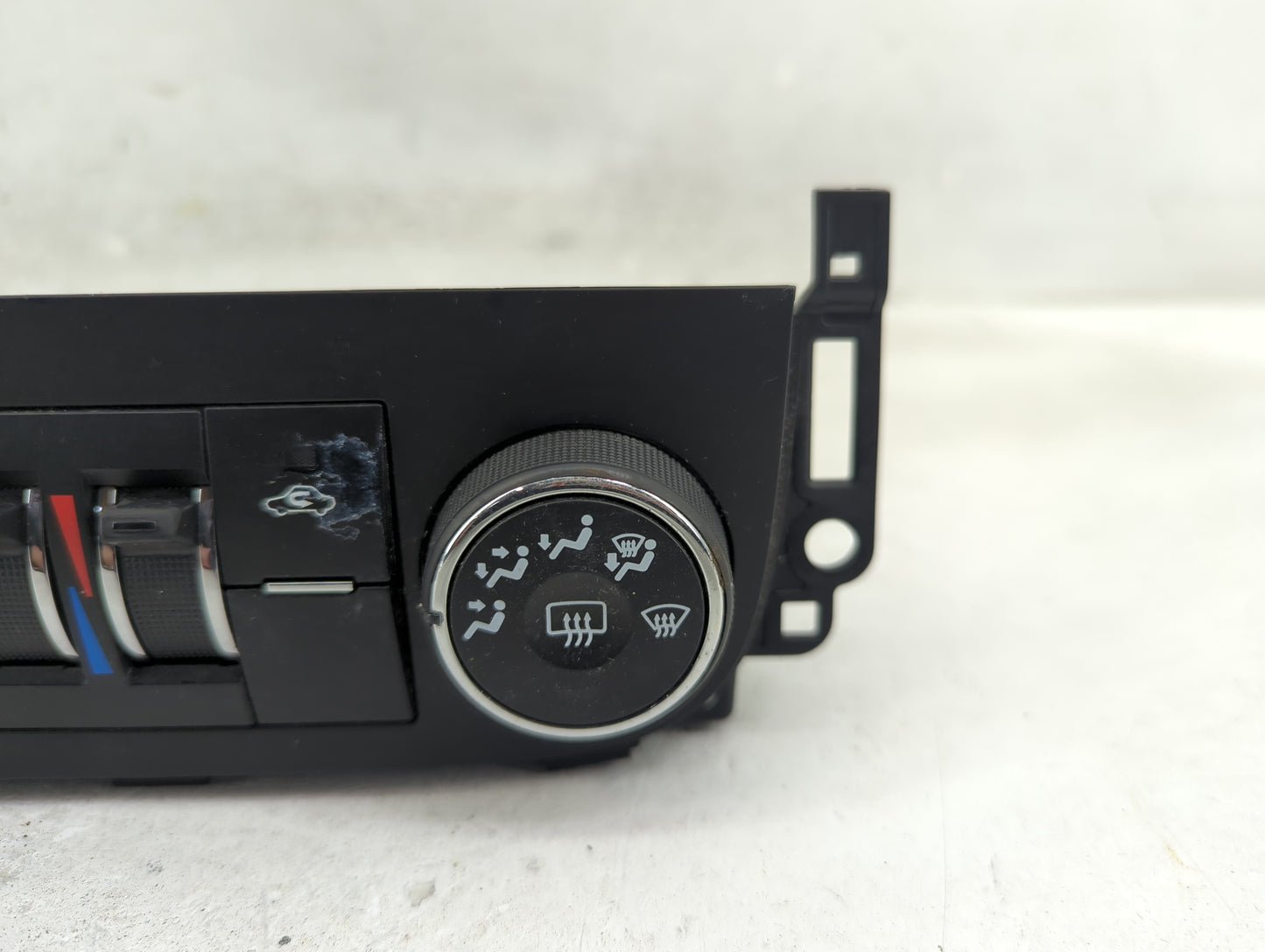 2006-2011 Chevrolet Impala Climate Control Module Temperature AC/Heater Replacement P/N:20972894 Fits OEM Used Auto Parts - 
