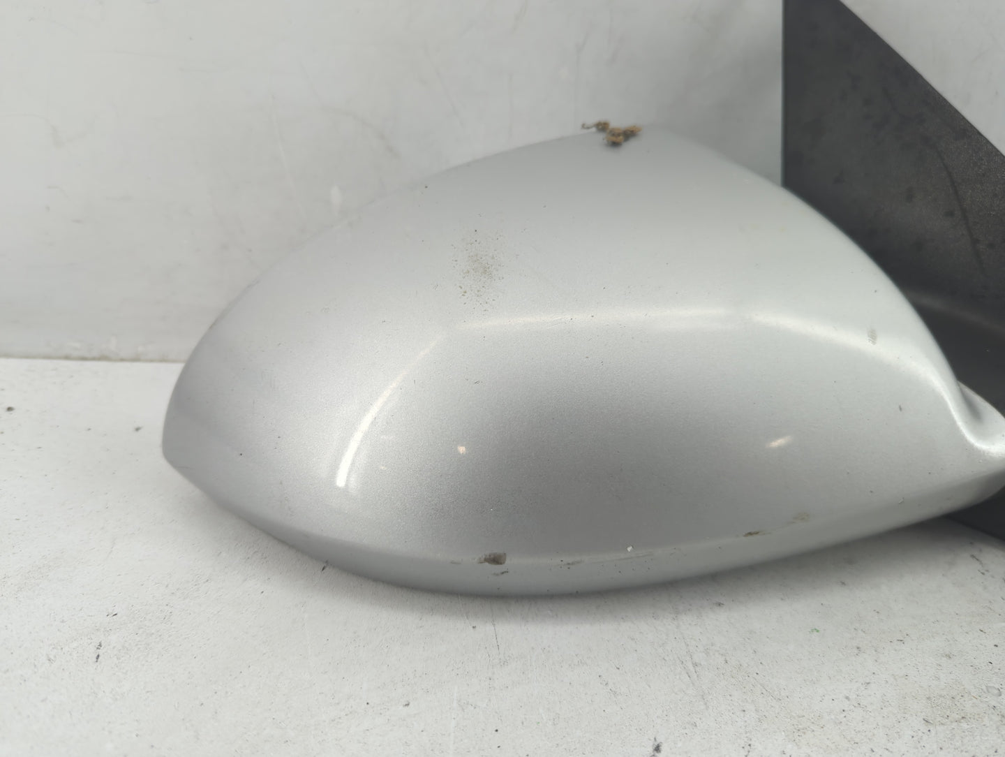 2007-2016 Chevrolet Impala Passenger Side View Mirror - Right Door Mirror OEM Used - Oemusedautoparts1.com