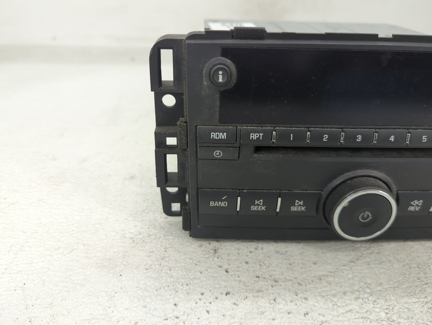 2009-2016 Chevrolet Impala Radio AM FM Cd Player Receiver Replacement P/N:20756283 Fits OEM Used Auto Parts - Oemusedautopar
