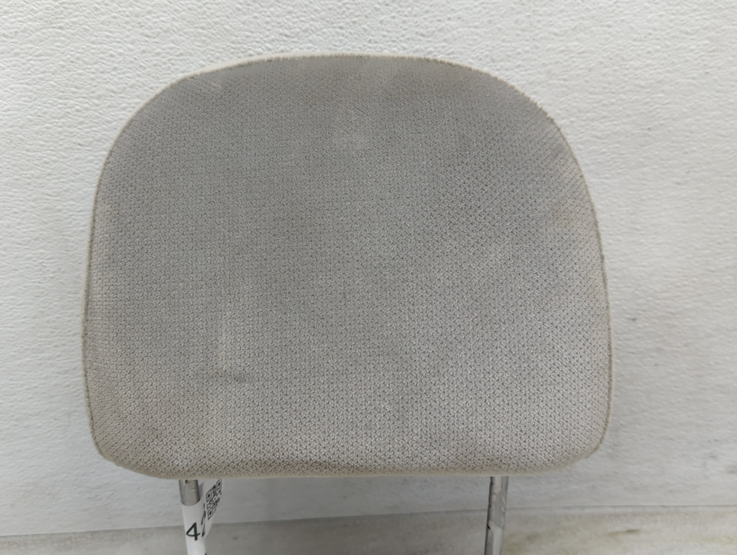 2009-2016 Chevrolet Impala Headrest Head Rest Front Driver Passenger Seat Fits Fits 2009 2010 2011 2012 2013 2014 2015 2016 