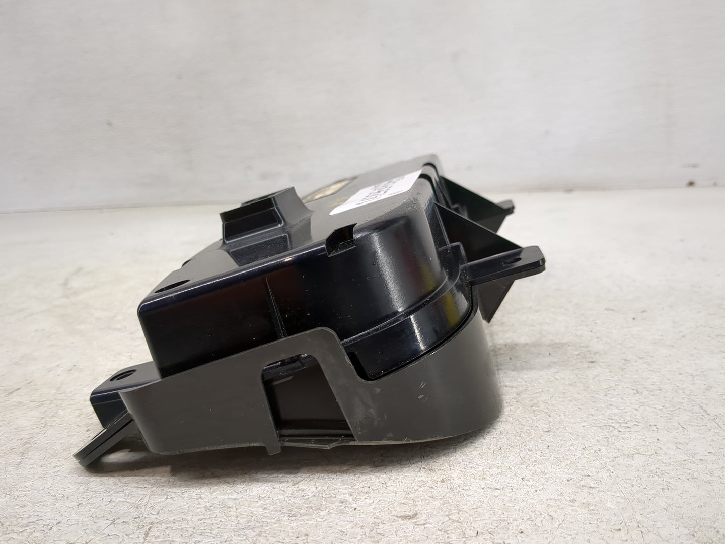 2009-2011 Chevrolet Impala Instrument Cluster Speedometer Gauges P/N:12241114 Fits Fits 2009 2010 2011 OEM Used Auto Parts -