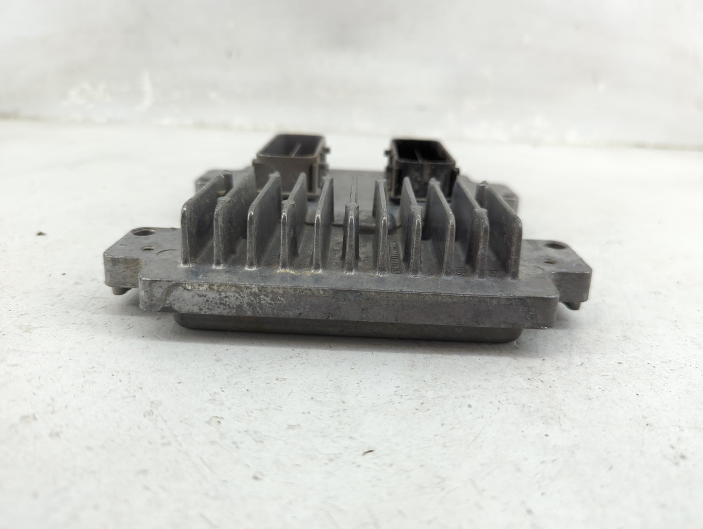 2010-2011 Chevrolet Impala PCM Engine Control Computer ECU ECM PCU OEM P/N:12638026 12612397 Fits OEM Used Auto Parts - Oemu