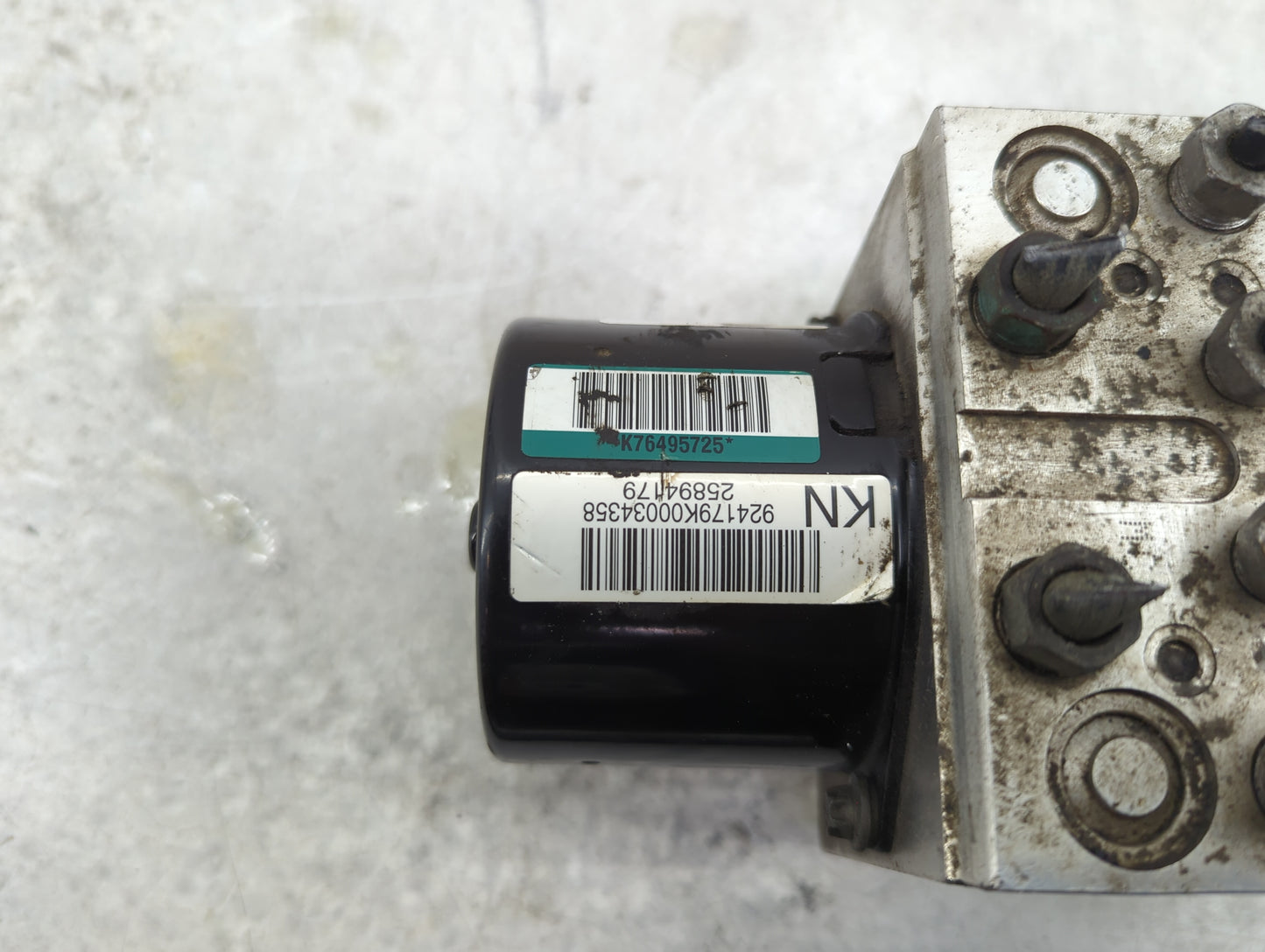 2008-2011 Chevrolet Impala ABS Pump Control Module Replacement P/N:25894182 Fits Fits 2008 2009 2010 2011 OEM Used Auto Part