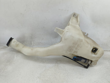 2006-2016 Chevrolet Impala Windshield Washer Fluid Reservoir Bottle Oem 1459347 - Oemusedautoparts1.com