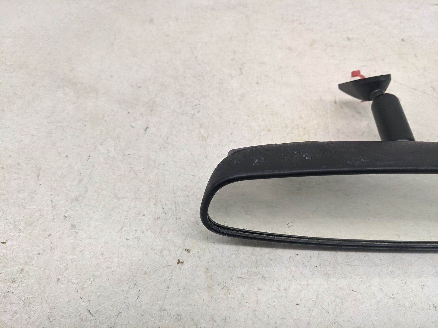 2001-2013 Chevrolet Impala Interior Rear View Mirror Replacement OEM P/N:015315 A048070 Fits OEM Used Auto Parts - Oemusedau
