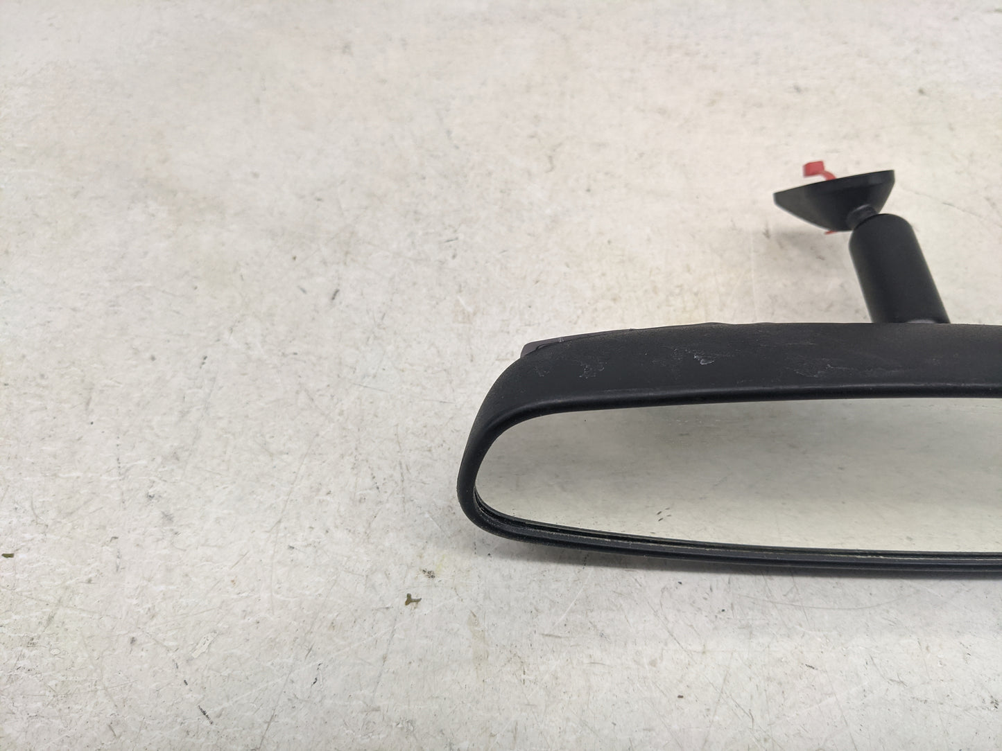 2001-2013 Chevrolet Impala Interior Rear View Mirror Replacement OEM P/N:015315 A048070 Fits OEM Used Auto Parts - Oemusedau