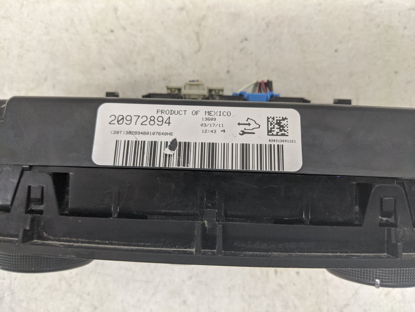 2006-2011 Chevrolet Impala Climate Control Module Temperature AC/Heater Replacement P/N:20972894 Fits OEM Used Auto Parts - 