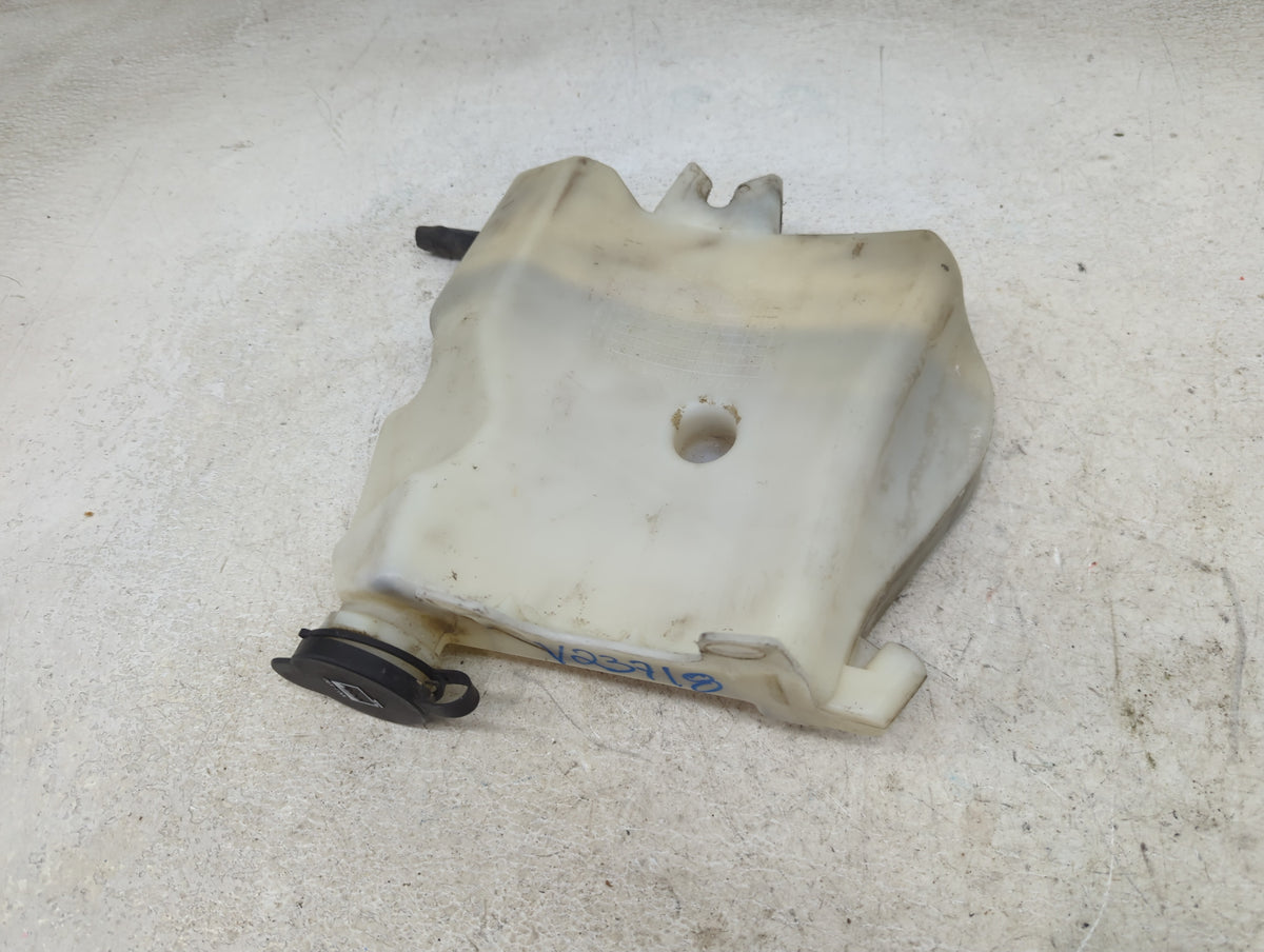 2011 Chevrolet Impala Radiator Coolant Overflow Expansion Tank Bottle 1465649 - Oemusedautoparts1.com