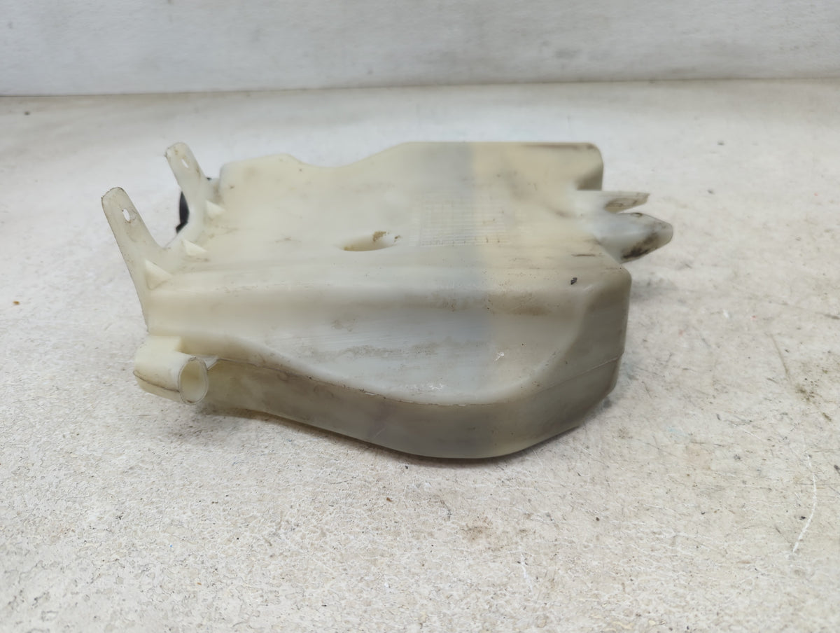 2011 Chevrolet Impala Radiator Coolant Overflow Expansion Tank Bottle 1465649 - Oemusedautoparts1.com