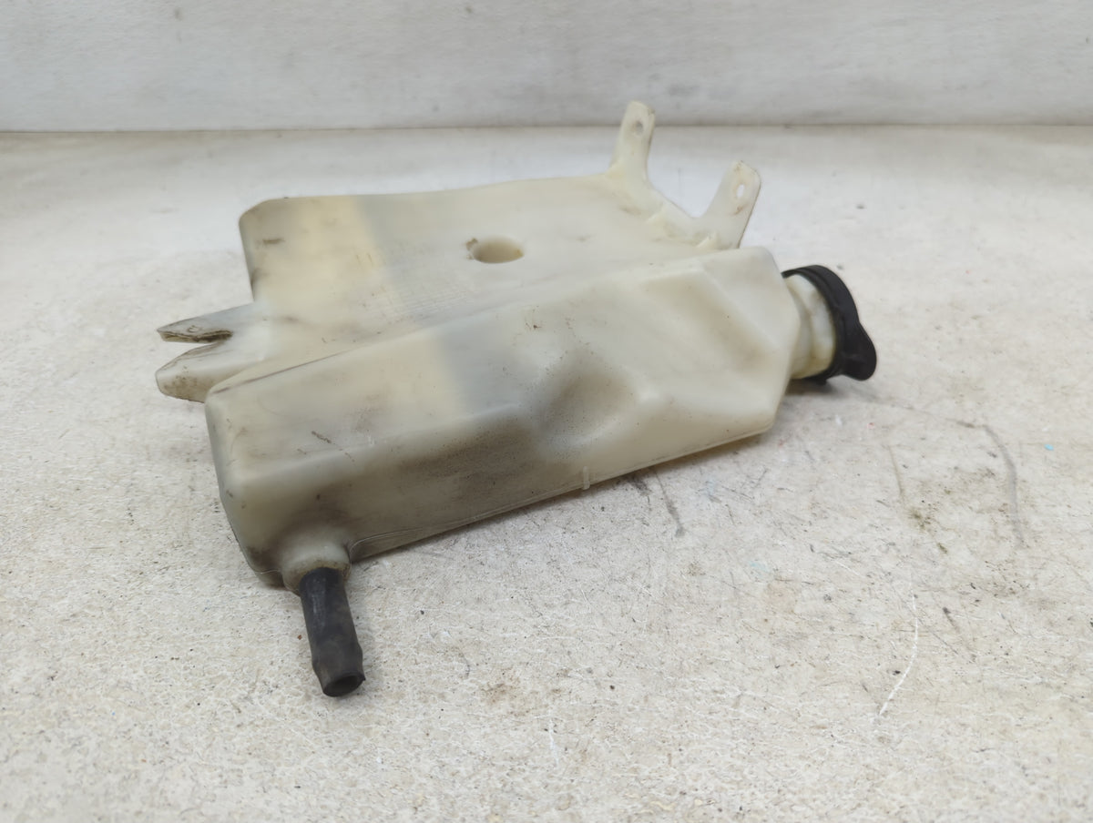 2011 Chevrolet Impala Radiator Coolant Overflow Expansion Tank Bottle 1465649 - Oemusedautoparts1.com