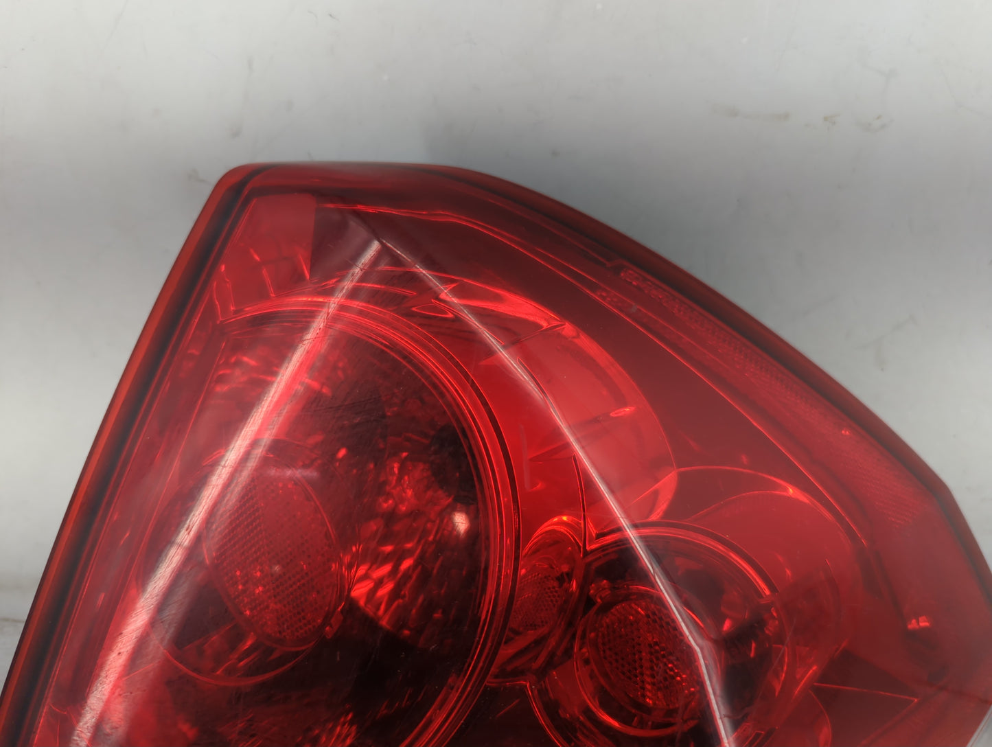 2006-2016 Chevrolet Impala Tail Light Assembly Passenger Right OEM P/N:22079 Fits OEM Used Auto Parts - Oemusedautoparts1.co