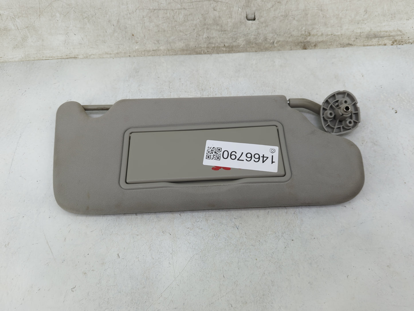 2006-2016 Chevrolet Impala Sun Visor Shade Replacement Passenger Right Mirror Fits OEM Used Auto Parts - Oemusedautoparts1.c