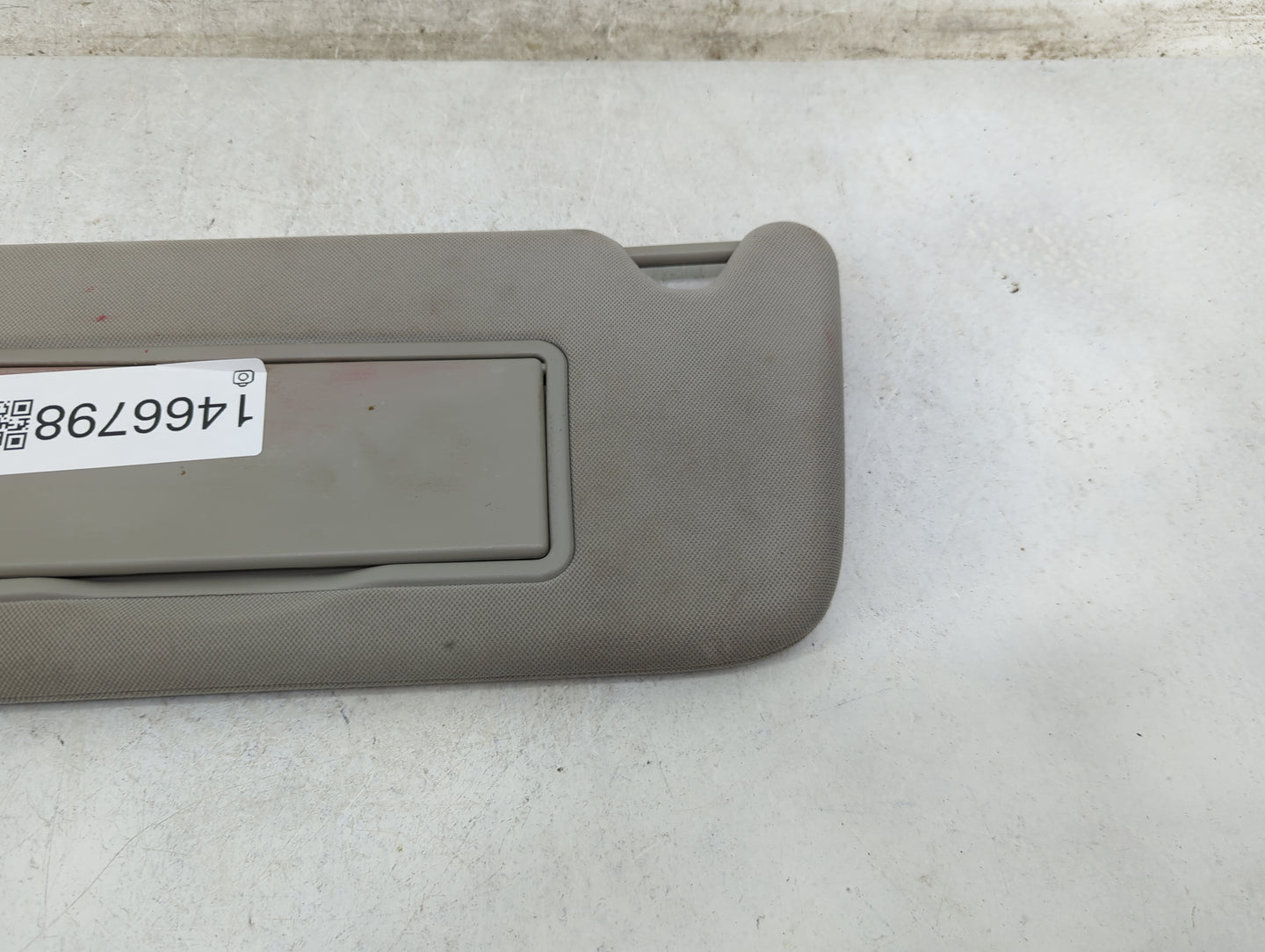 2006-2016 Chevrolet Impala Sun Visor Shade Replacement Driver Left Mirror Fits OEM Used Auto Parts - Oemusedautoparts1.com