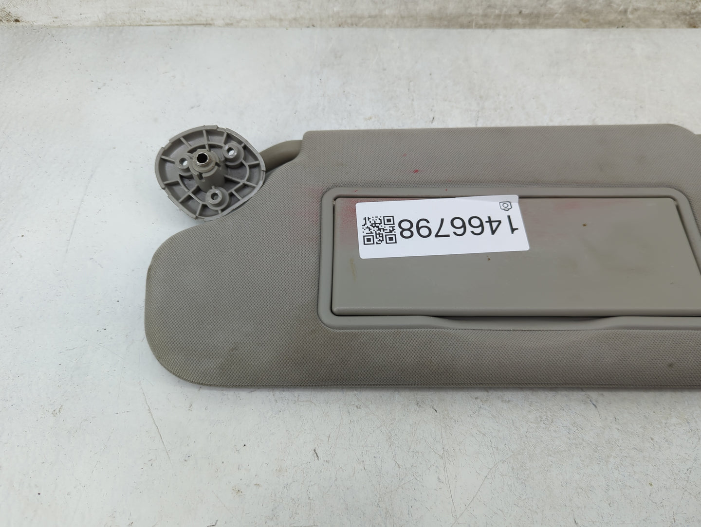 2006-2016 Chevrolet Impala Sun Visor Shade Replacement Driver Left Mirror Fits OEM Used Auto Parts - Oemusedautoparts1.com