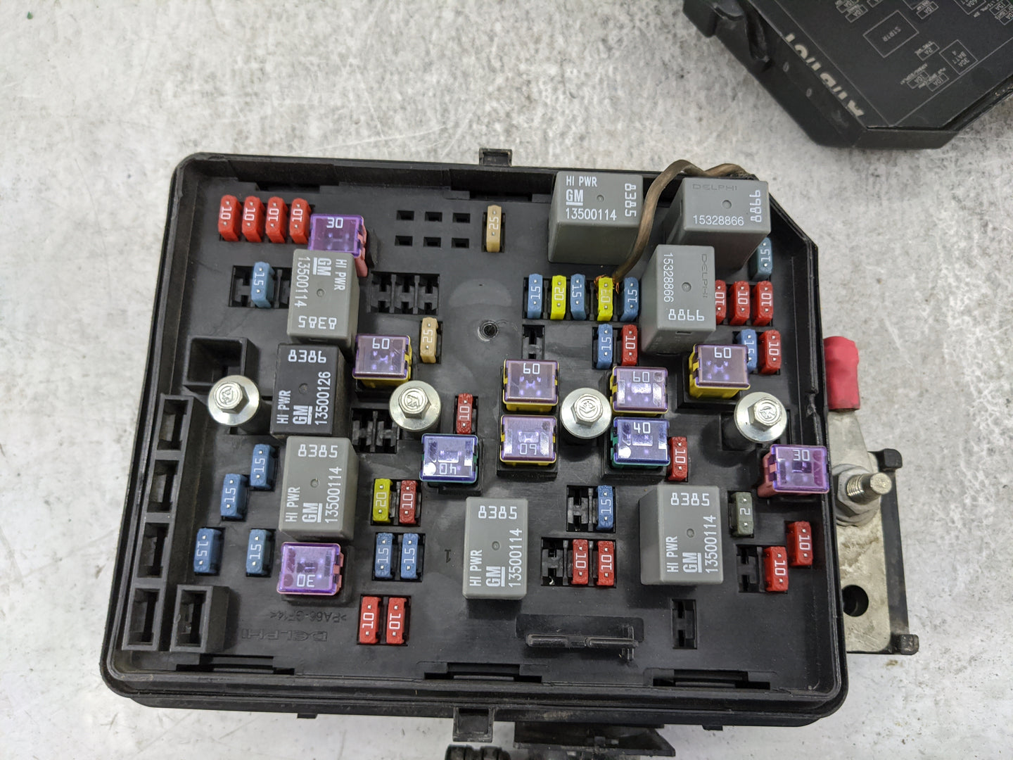 2008-2011 Chevrolet Impala Fusebox Fuse Box Panel Relay Module P/N:13729154-01 13500114, 13500126 Fits Fits 2008 2009 2010 2
