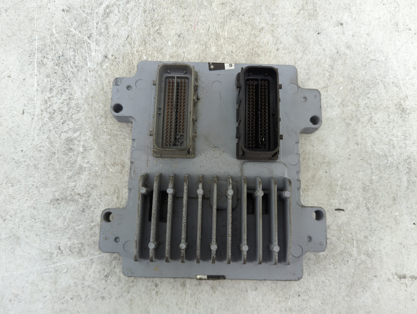 2010-2011 Chevrolet Impala PCM Engine Control Computer ECU ECM PCU OEM P/N:12629019 86YSZW218T7200H1 Fits OEM Used Auto Part
