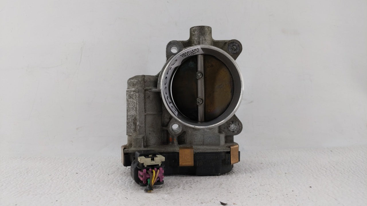 2006-2011 Chevrolet Impala Throttle Body P/N:RME72 12577029, 12609500 Fits Fits 2006 2007 2008 2009 2010 2011 OEM Used Auto 