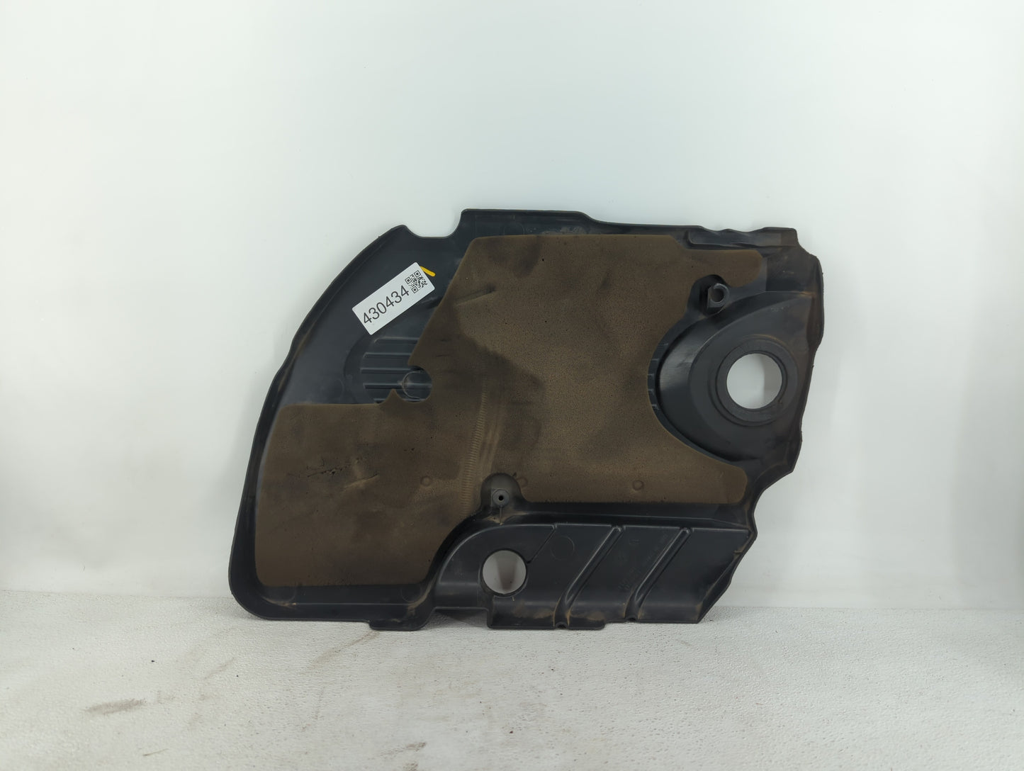 2011 Chevrolet Impala Engine Cover - Oemusedautoparts1.com