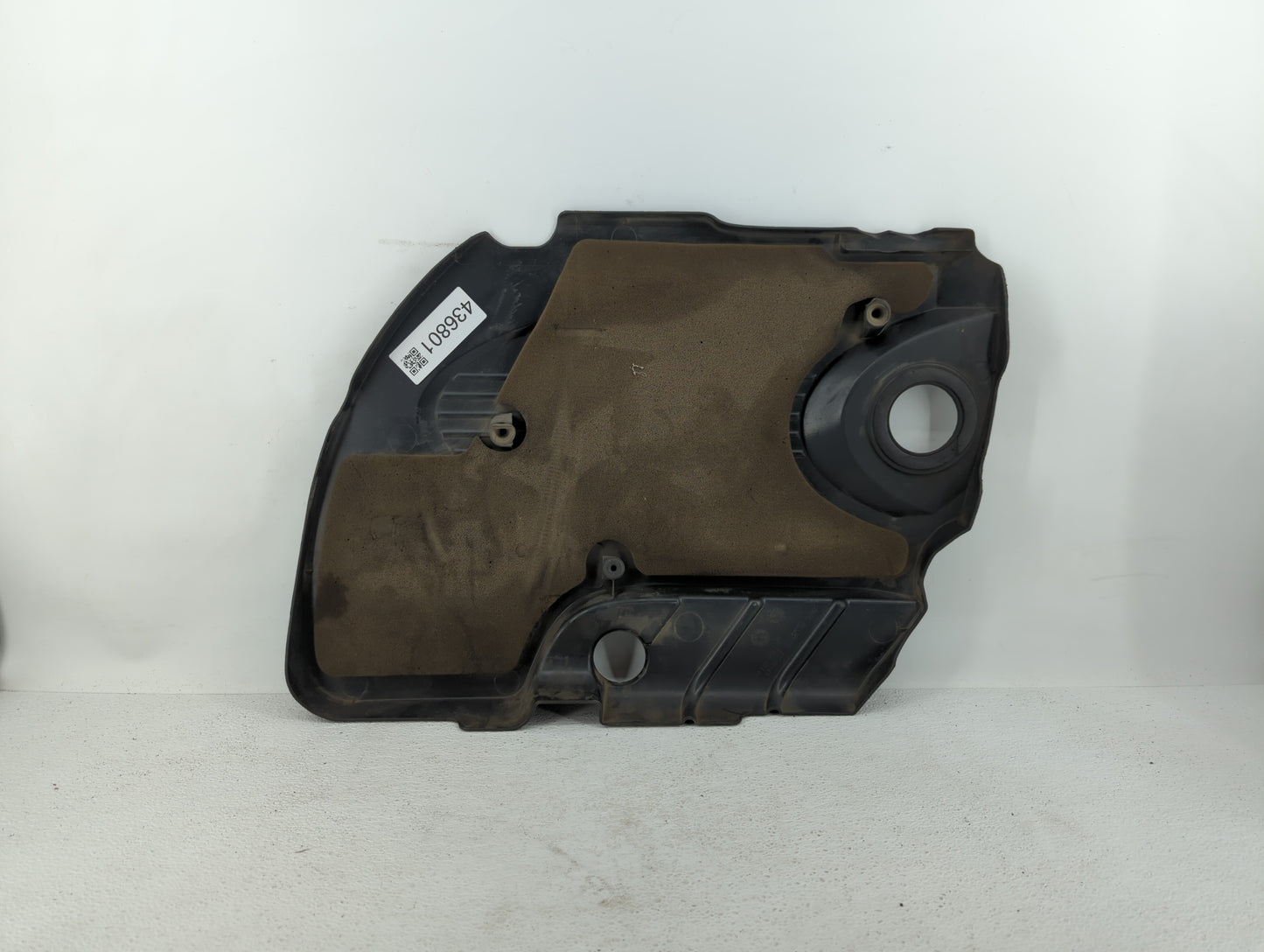 2011 Chevrolet Impala Engine Cover - Oemusedautoparts1.com