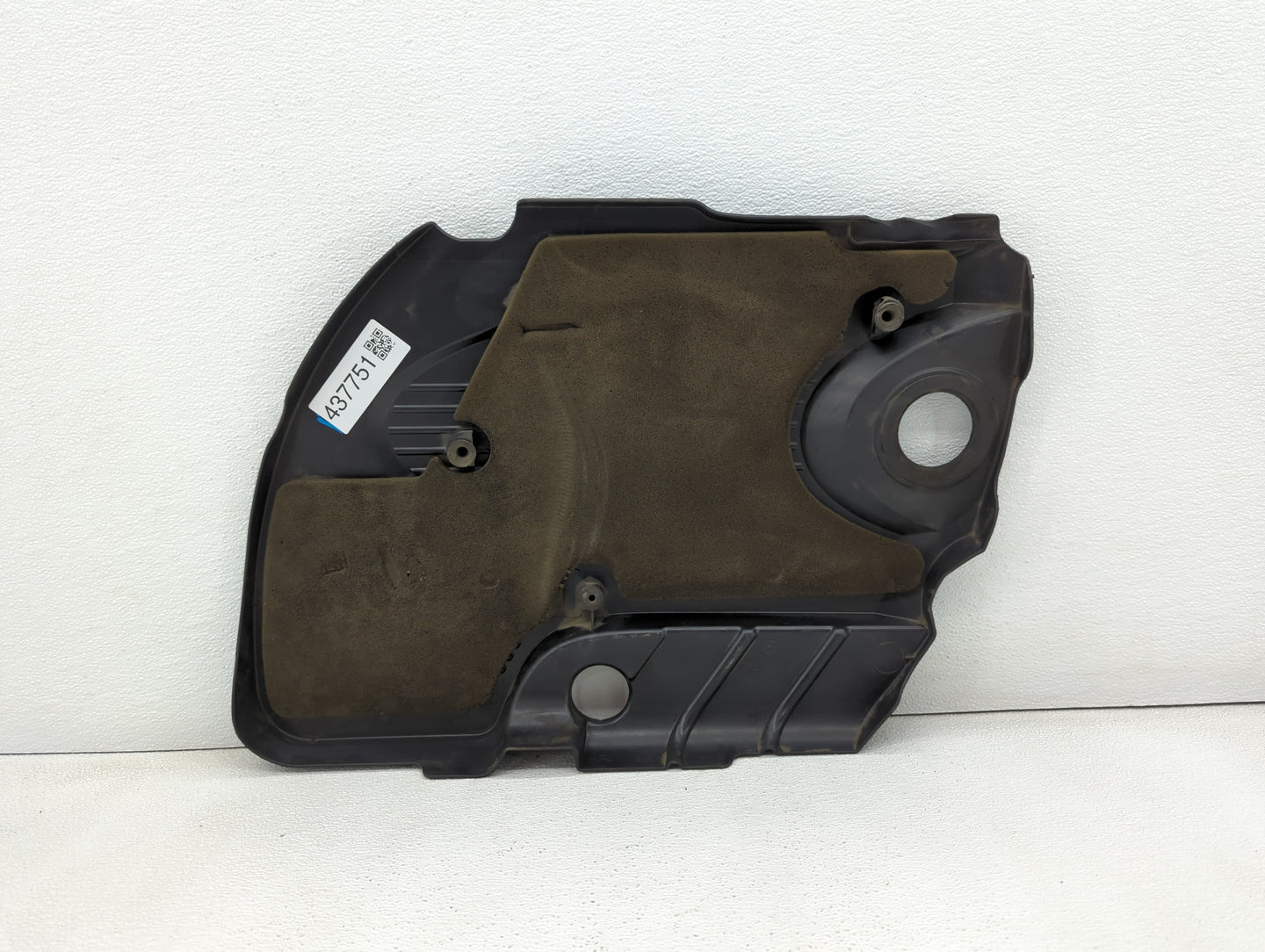 2011 Chevrolet Impala Engine Cover - Oemusedautoparts1.com