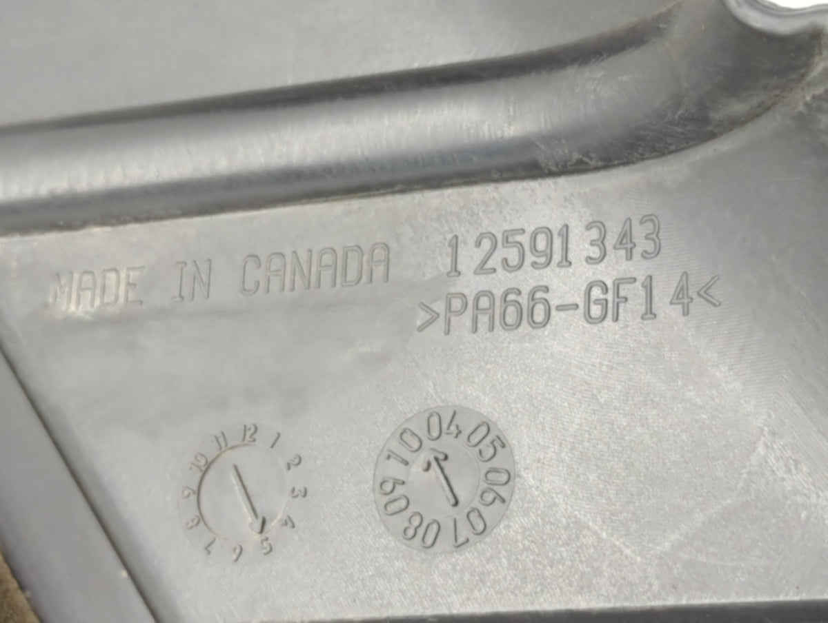 2011 Chevrolet Impala Engine Cover 438741 - Oemusedautoparts1.com
