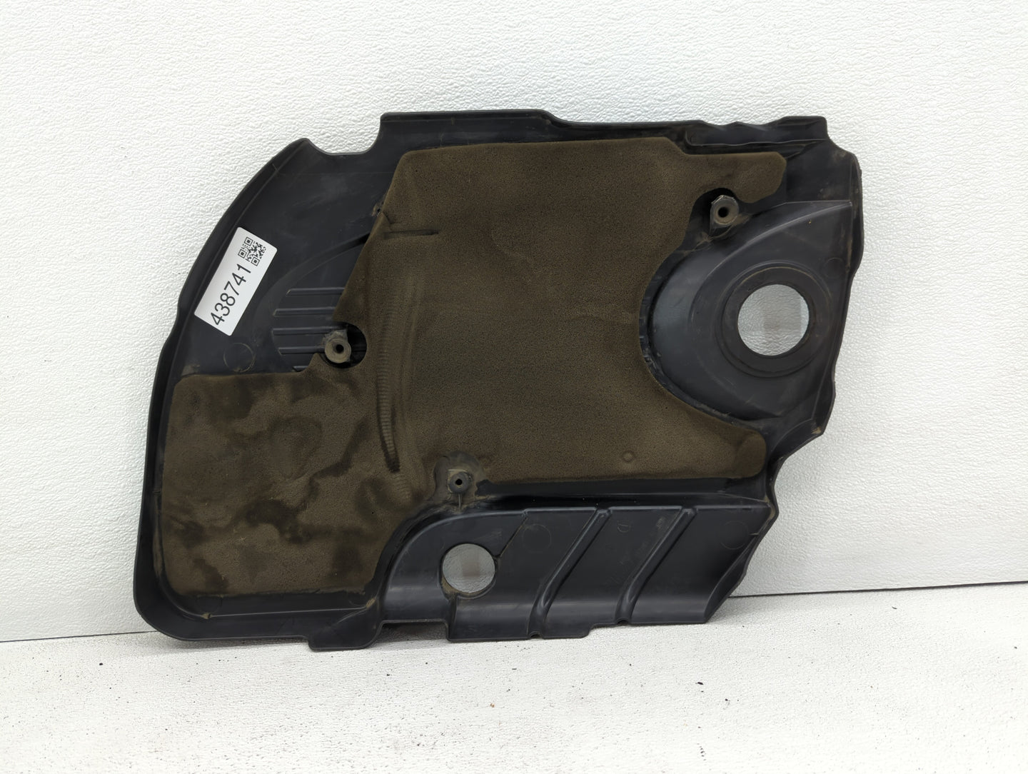 2011 Chevrolet Impala Engine Cover - Oemusedautoparts1.com