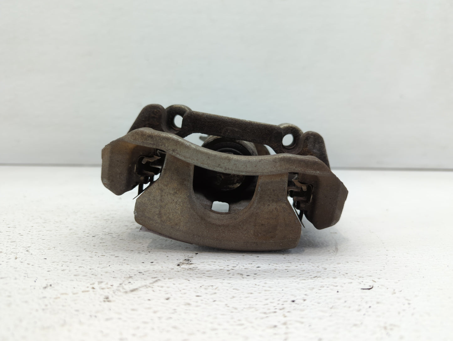 2010-2016 Chevrolet Impala Front Driver Left Brake Caliper - Oemusedautoparts1.com