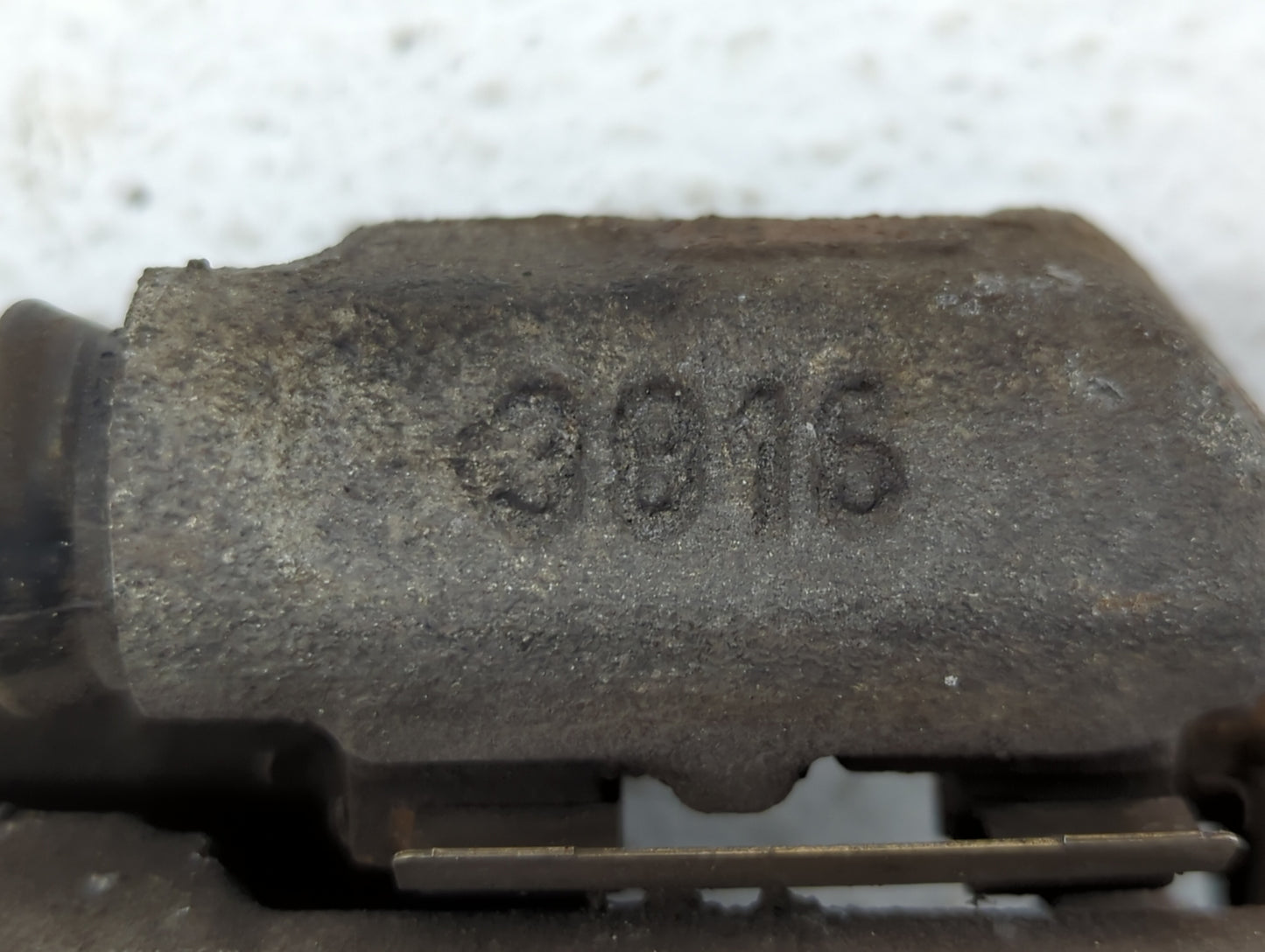 2010-2016 Chevrolet Impala Front Driver Left Brake Caliper - Oemusedautoparts1.com