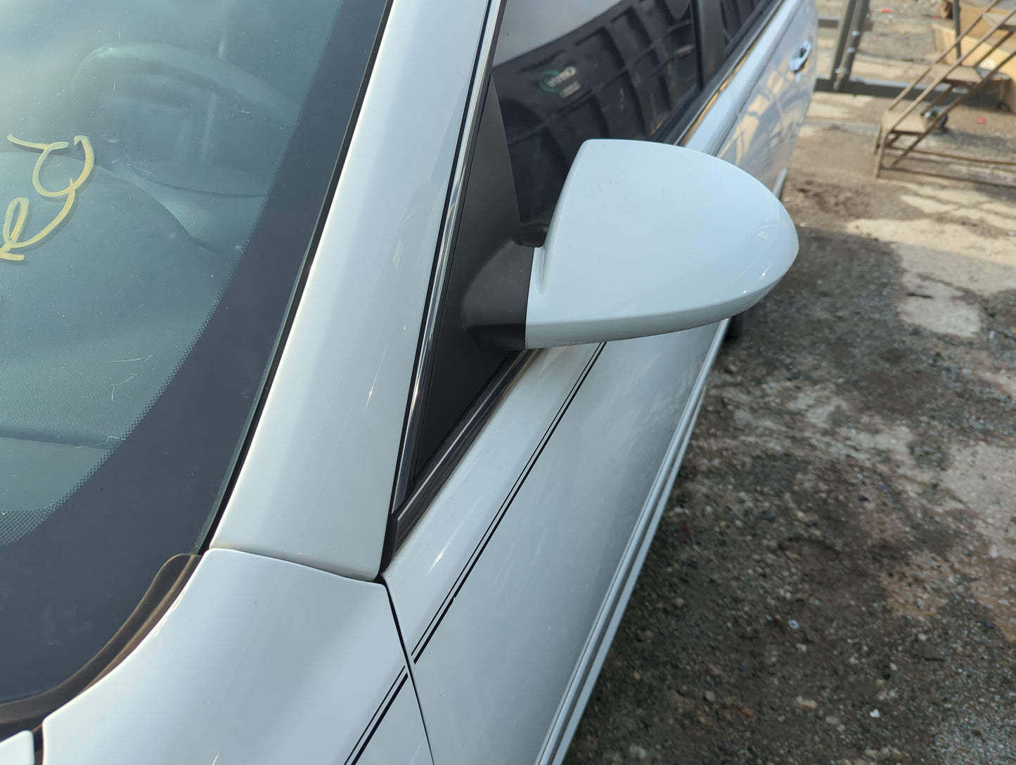 2006-2016 Chevrolet Impala Driver Side View Mirror - Left Door Mirror OEM Used - Oemusedautoparts1.com