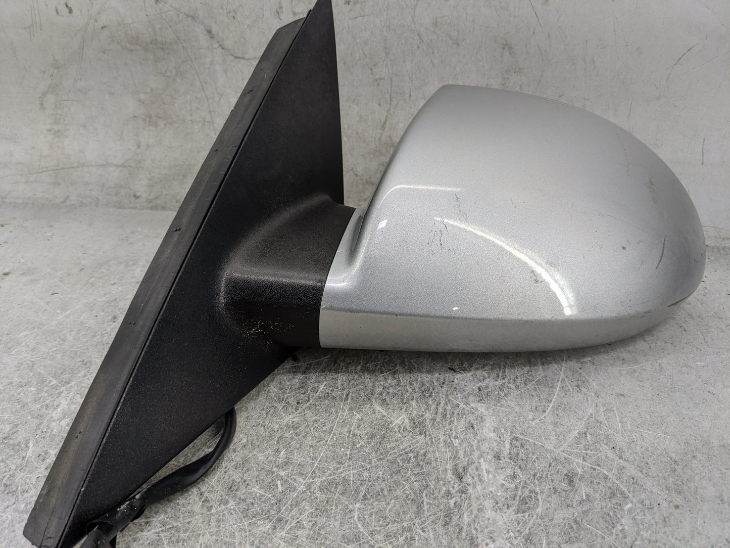 2007-2016 Chevrolet Impala Driver Side View Mirror - Left Door Mirror OEM Used - Oemusedautoparts1.com