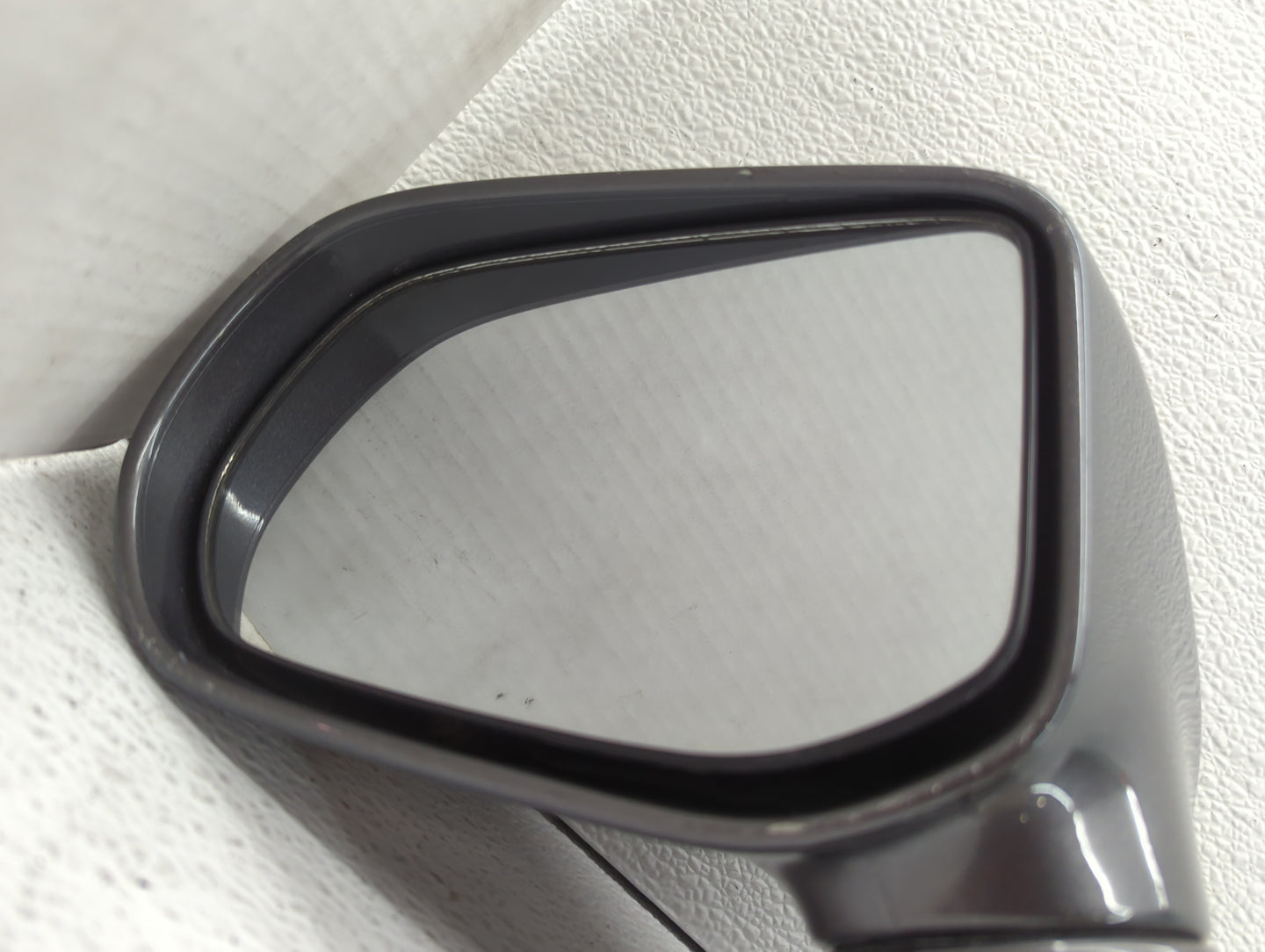 2006-2016 Chevrolet Impala Driver Side View Mirror - Left Door Mirror OEM Used - Oemusedautoparts1.com