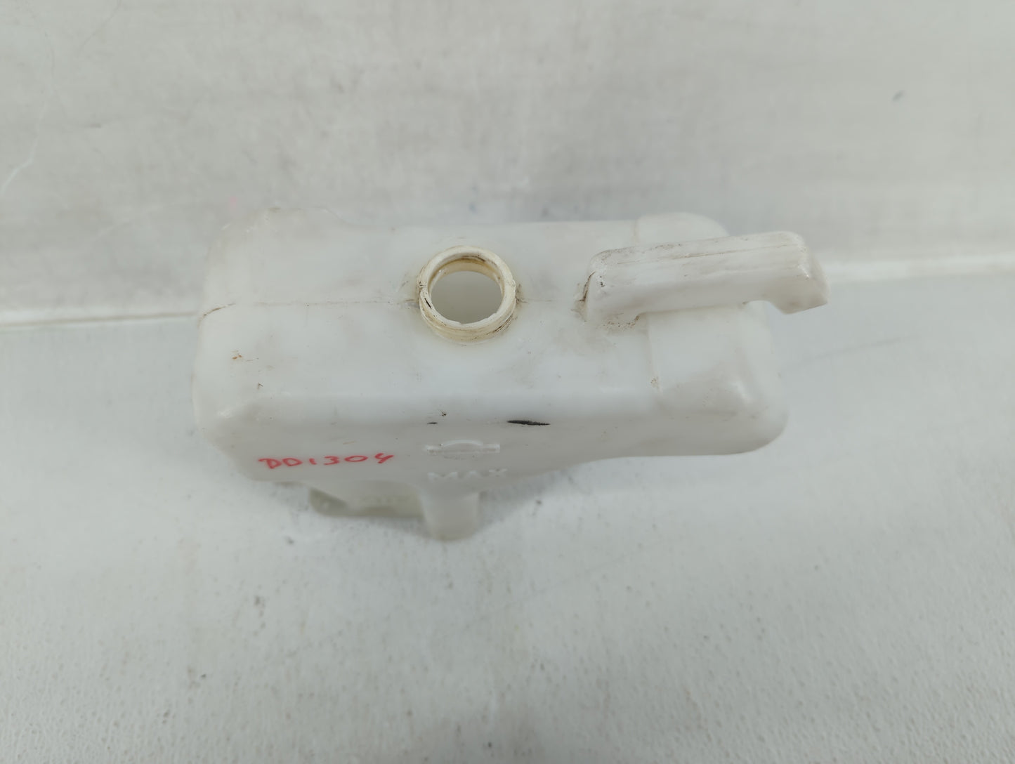 Chevrolet Impala Windshield Washer Fluid Reservoir Bottle Oem - Oemusedautoparts1.com