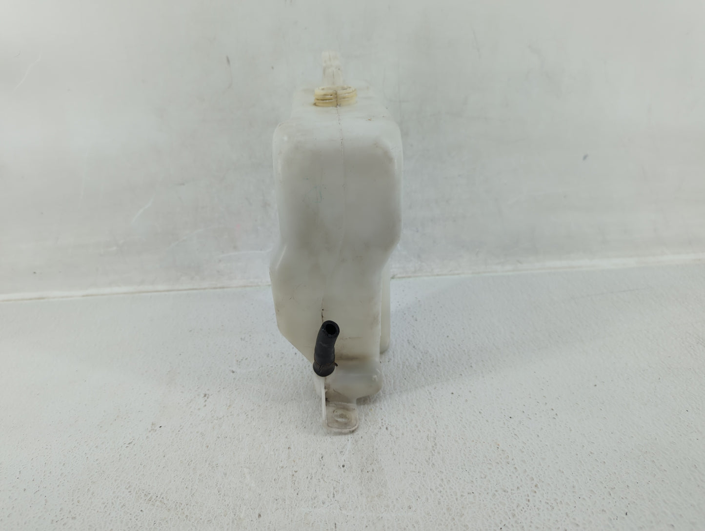 Chevrolet Impala Windshield Washer Fluid Reservoir Bottle Oem - Oemusedautoparts1.com