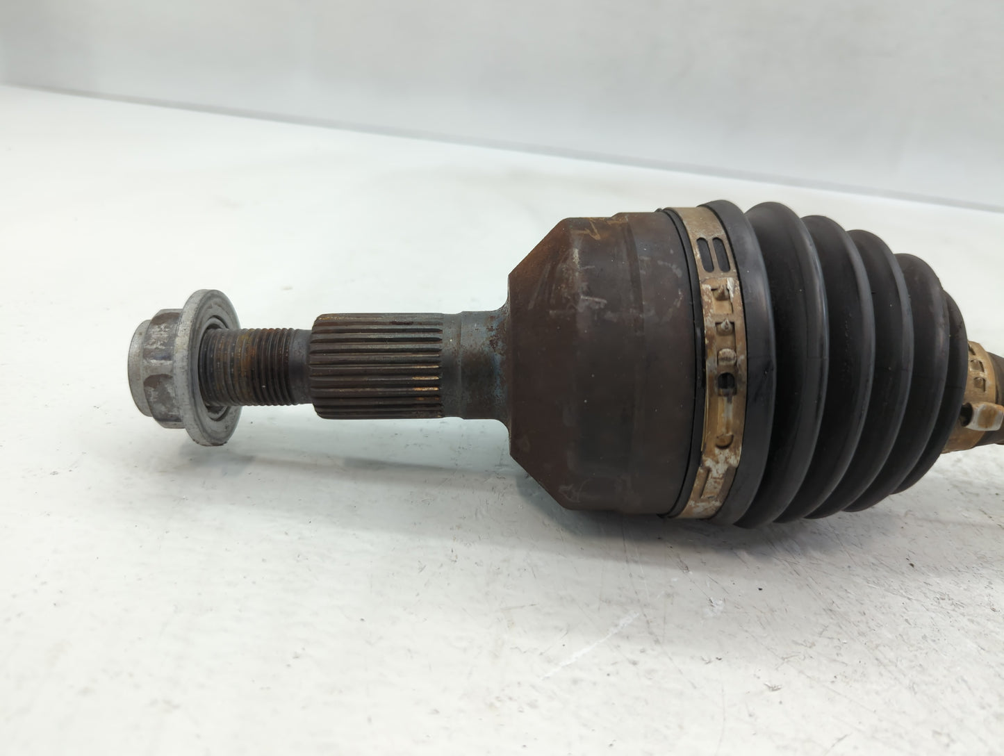 2000-2011 Chevrolet Impala Axle Shaft Front Driver Cv C/v - Oemusedautoparts1.com