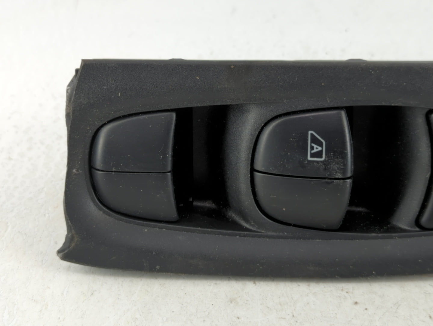 2011 Chevrolet Impala Master Power Window Switch Replacement Driver Side Left P/N:25401 6MA0C 1091PY Fits OEM Used Auto Part