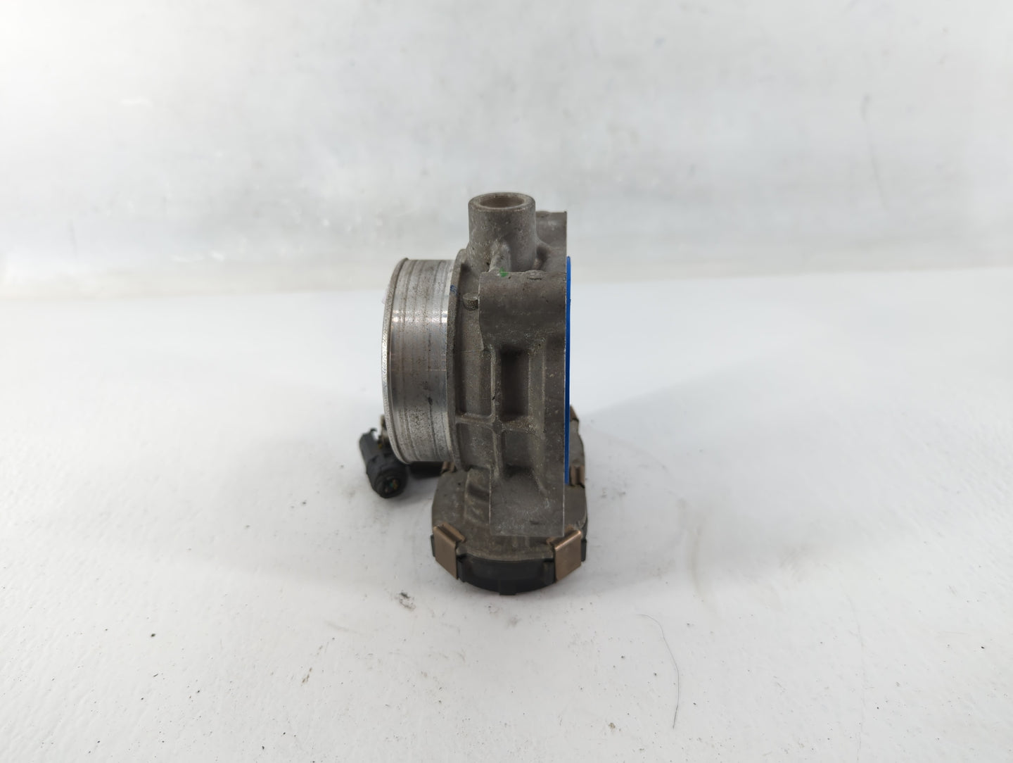 2006-2011 Chevrolet Impala Throttle Body P/N:RME-72-1 12577029 Fits Fits 2006 2007 2008 2009 2010 2011 OEM Used Auto Parts -