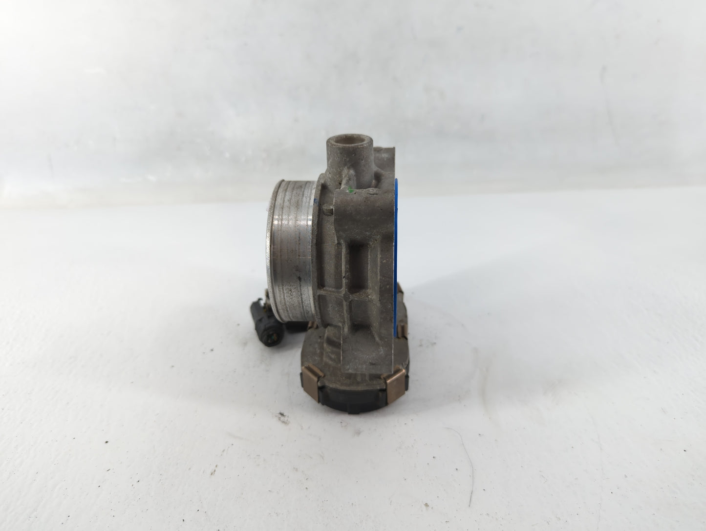 2006-2011 Chevrolet Impala Throttle Body P/N:RME-72-1 12577029 Fits Fits 2006 2007 2008 2009 2010 2011 OEM Used Auto Parts -