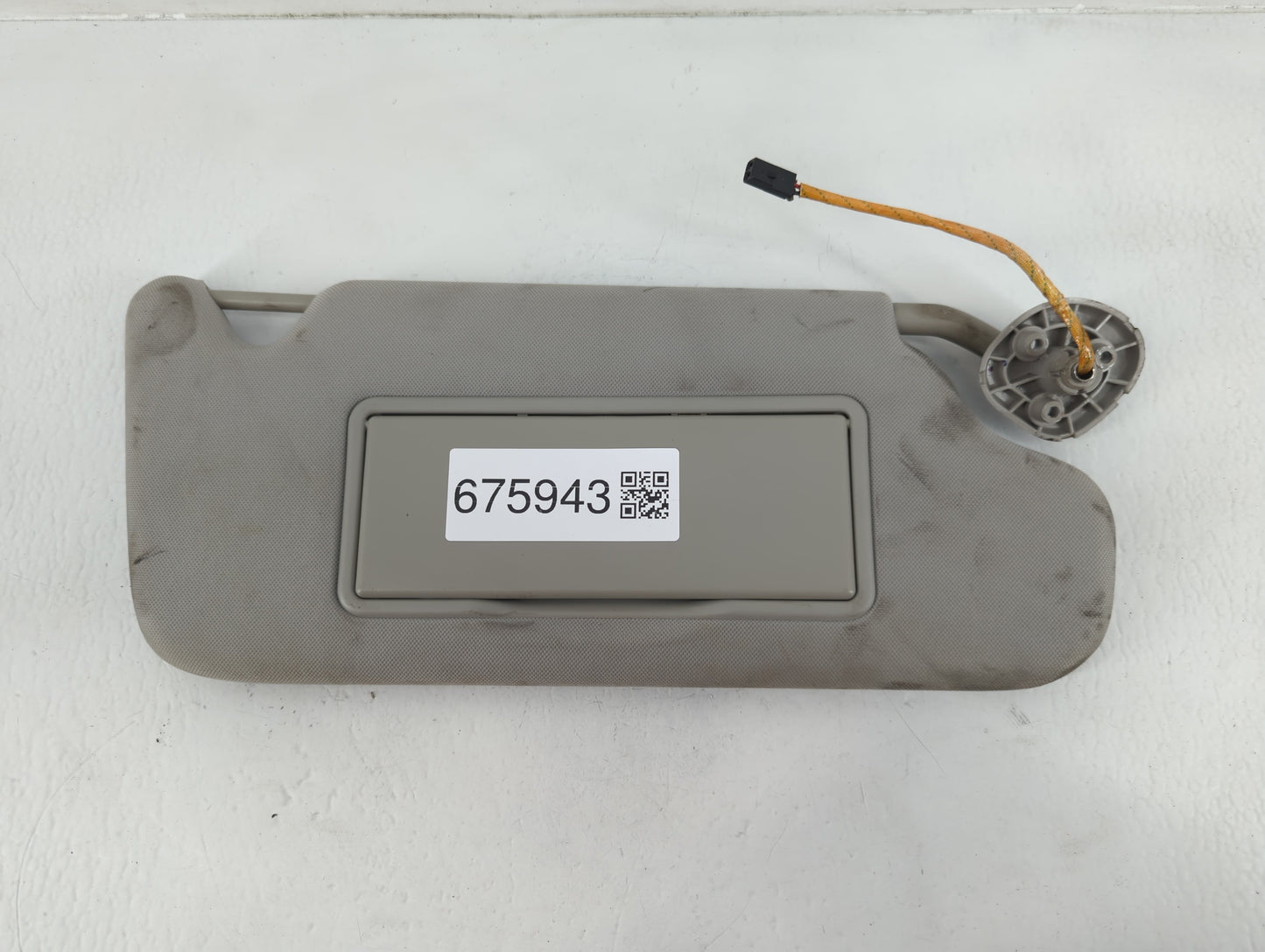 2006-2016 Chevrolet Impala Sun Visor Shade Replacement Passenger Right Mirror Fits OEM Used Auto Parts - Oemusedautoparts1.c