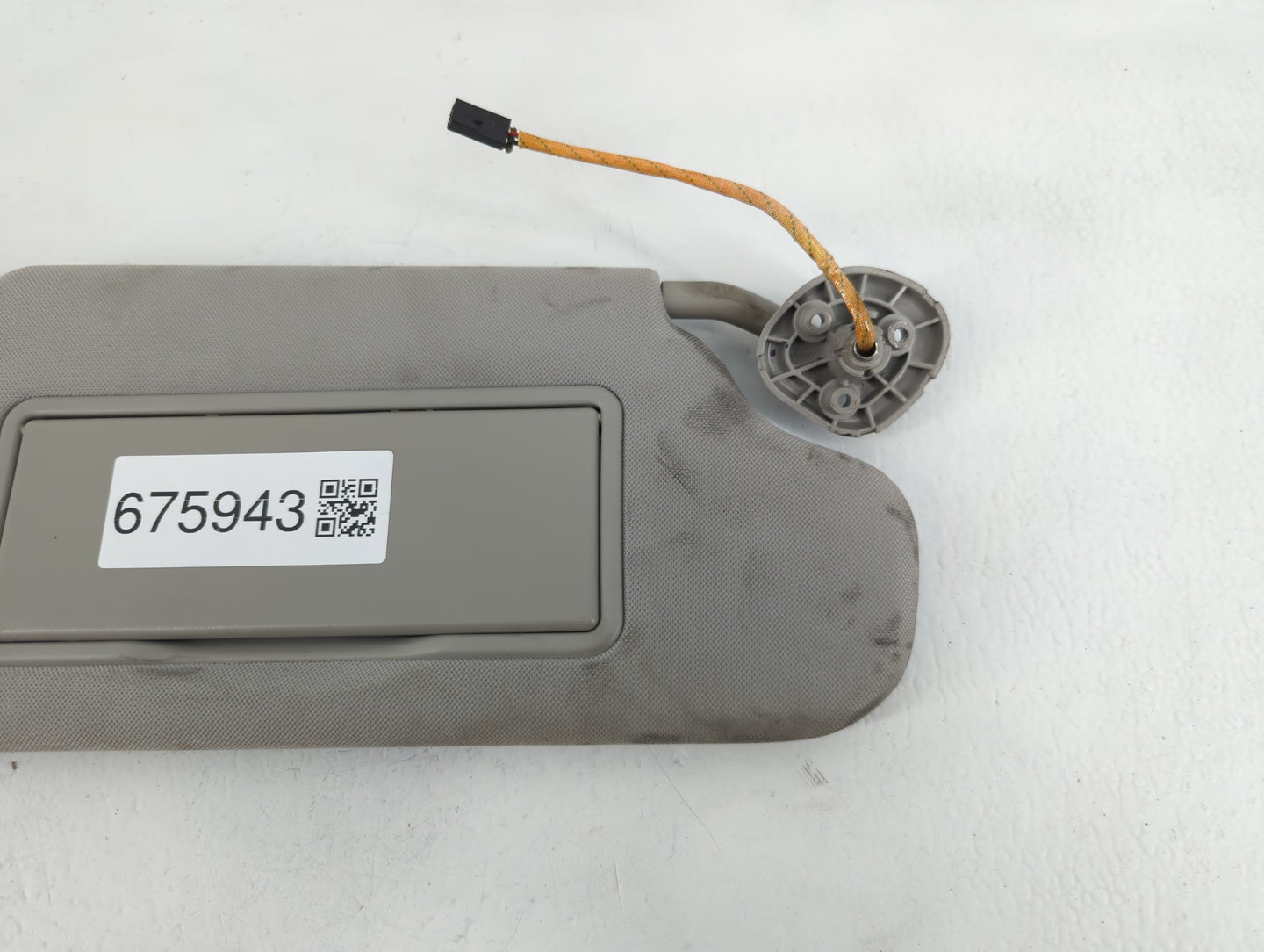 2006-2016 Chevrolet Impala Sun Visor Shade Replacement Passenger Right Mirror Fits OEM Used Auto Parts - Oemusedautoparts1.c