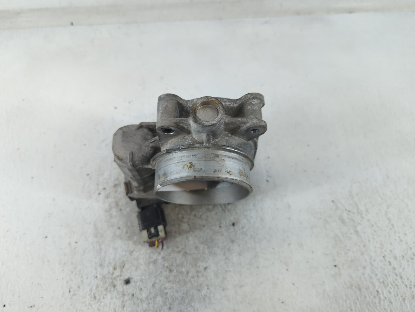 2006-2011 Chevrolet Impala Throttle Body P/N:RME72-1C 9500 Fits Fits 2006 2007 2008 2009 2010 2011 OEM Used Auto Parts - Oem