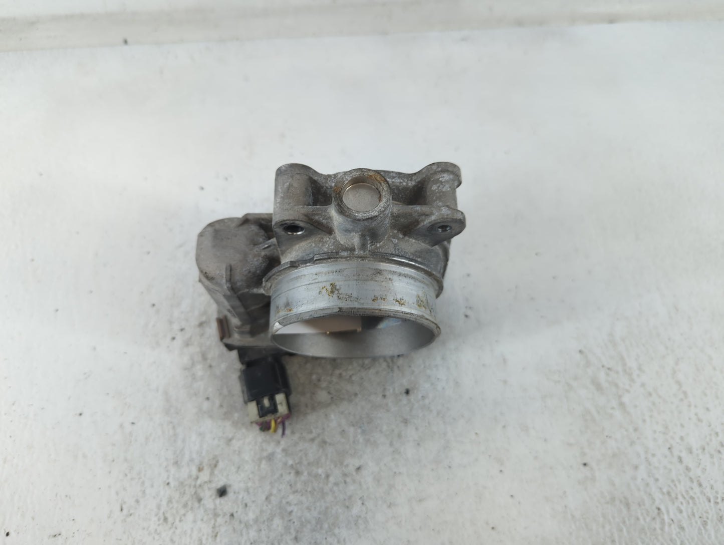 2006-2011 Chevrolet Impala Throttle Body P/N:RME72-1C 9500 Fits Fits 2006 2007 2008 2009 2010 2011 OEM Used Auto Parts - Oem