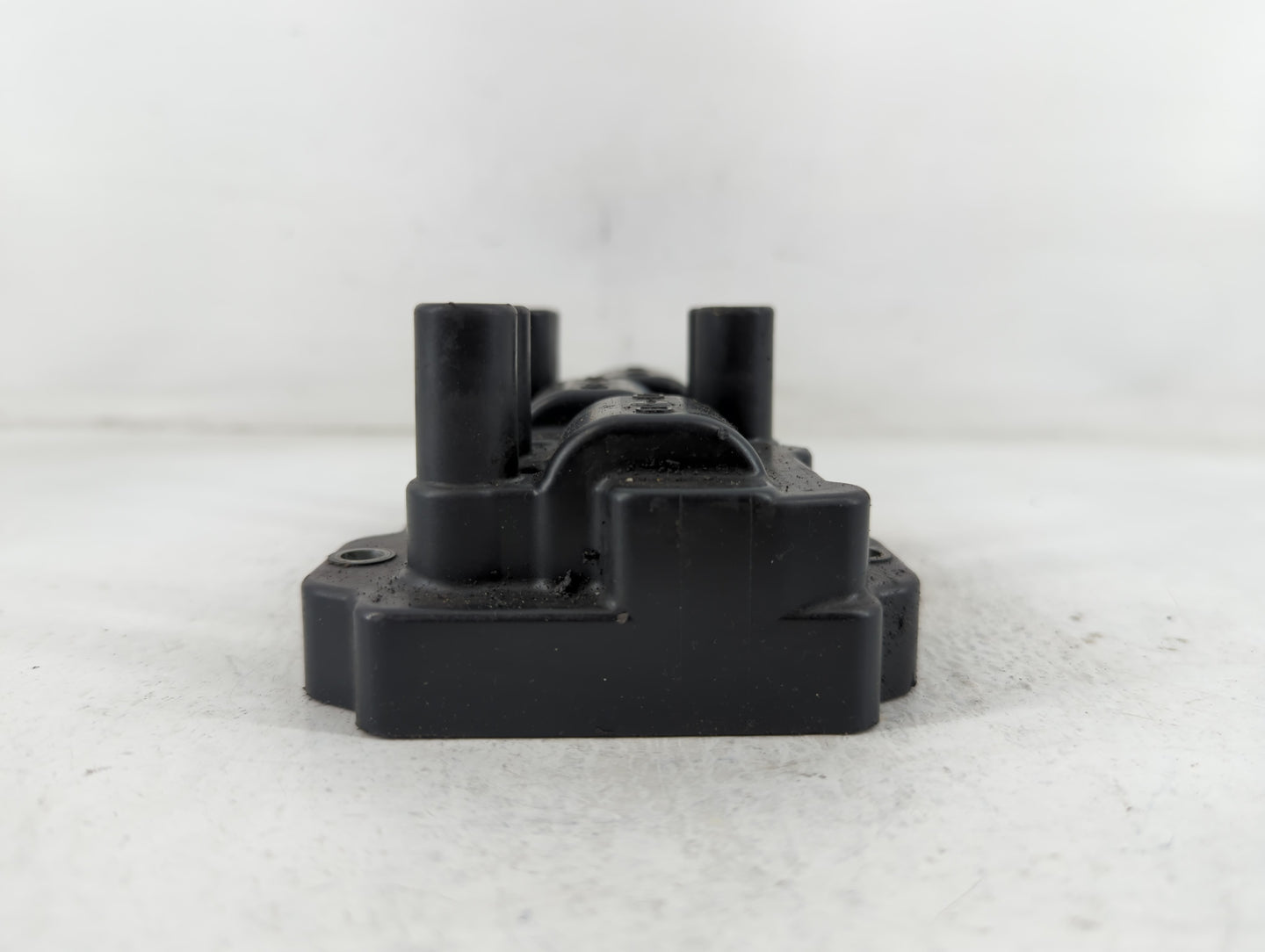 2011 Chevrolet Impala Engine Ignition Distributor OEM P/N:H6T40271ZC Fits OEM Used Auto Parts - Oemusedautoparts1.com