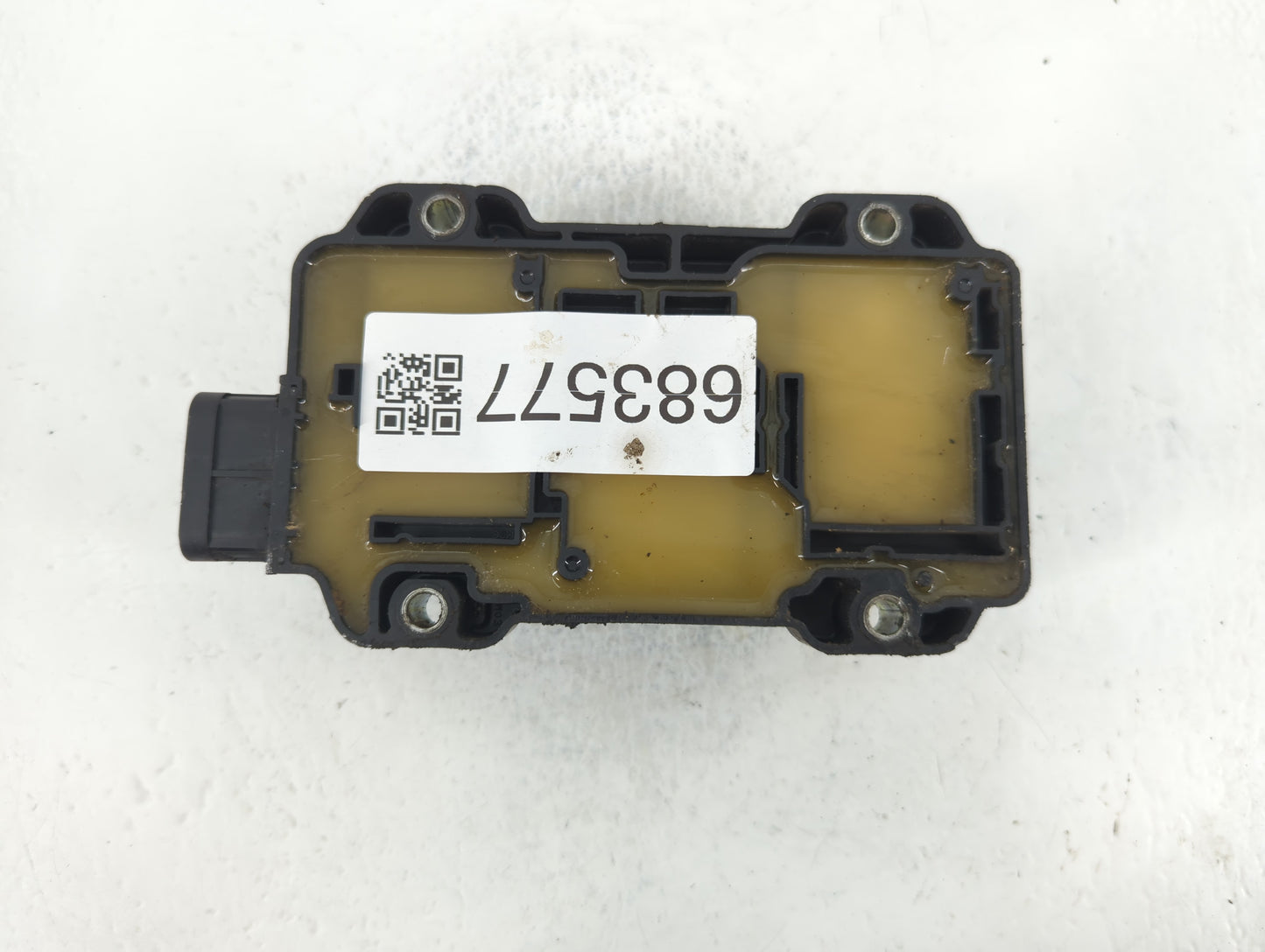 2011 Chevrolet Impala Engine Ignition Distributor OEM P/N:H6T40271ZC Fits OEM Used Auto Parts - Oemusedautoparts1.com