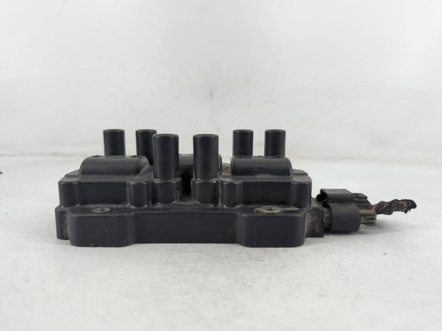 2011 Chevrolet Impala Engine Ignition Distributor OEM Fits OEM Used Auto Parts - Oemusedautoparts1.com