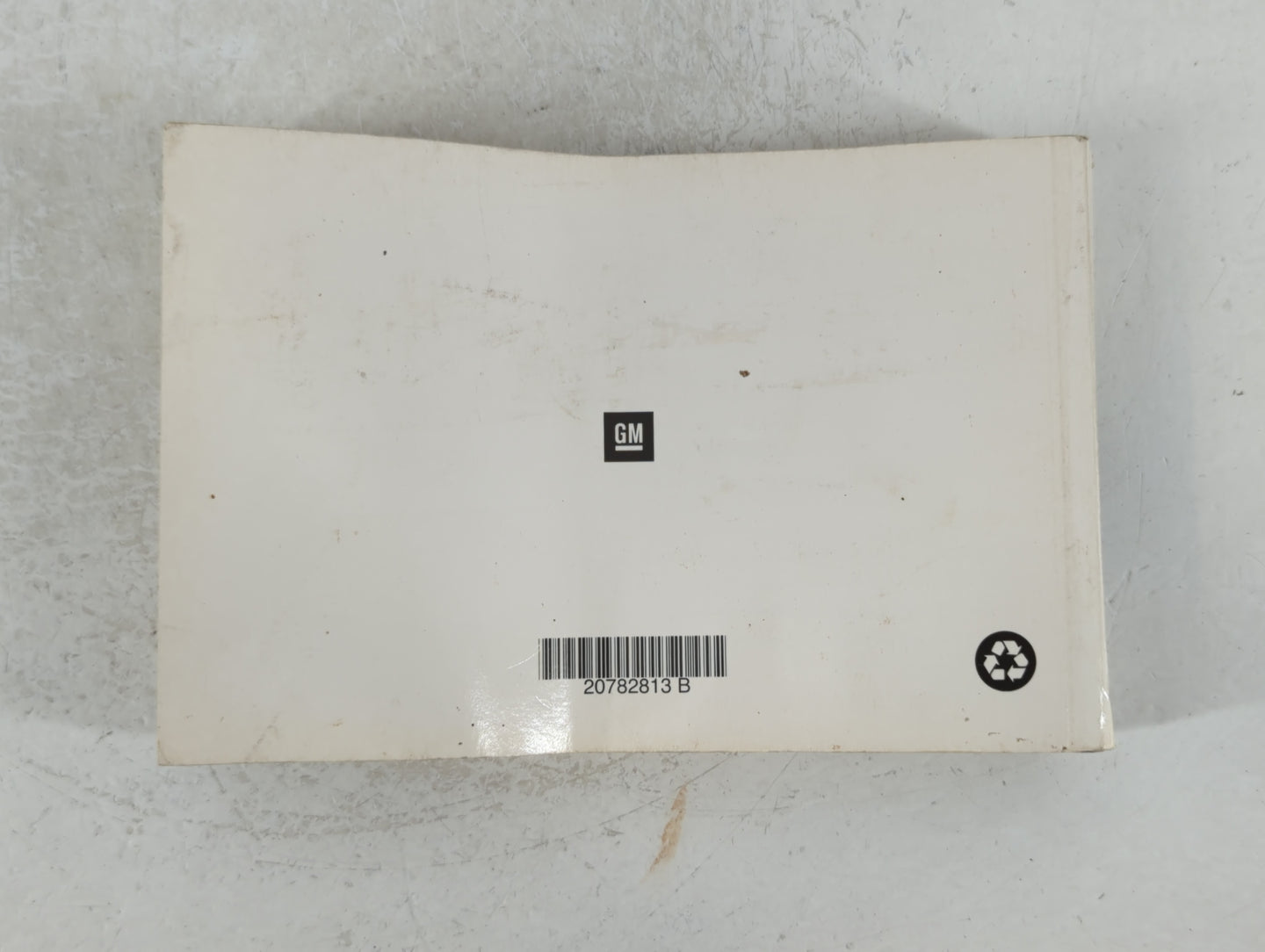 2011 Chevrolet Impala Owners Manual Book Guide P/N:20782813 B OEM Used Auto Parts - Oemusedautoparts1.com