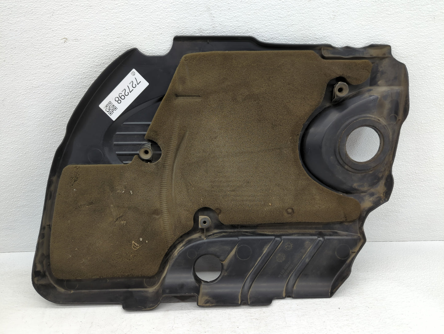 2011 Chevrolet Impala Engine Cover - Oemusedautoparts1.com