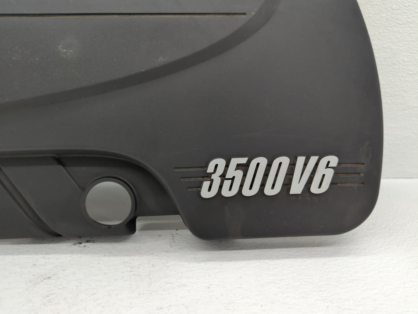 2011 Chevrolet Impala Engine Cover - Oemusedautoparts1.com