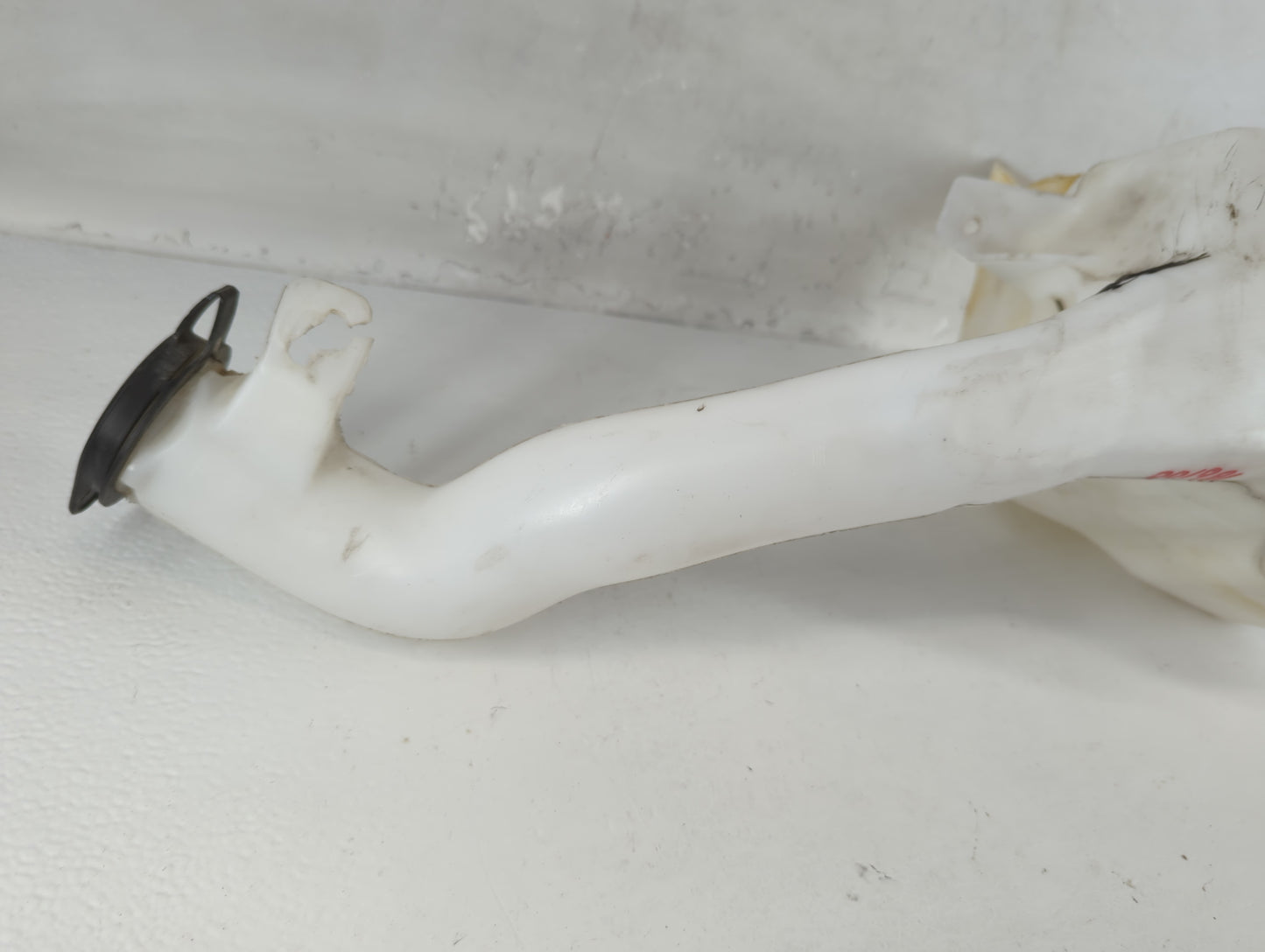 2006-2016 Chevrolet Impala Windshield Washer Fluid Reservoir Bottle Oem - Oemusedautoparts1.com