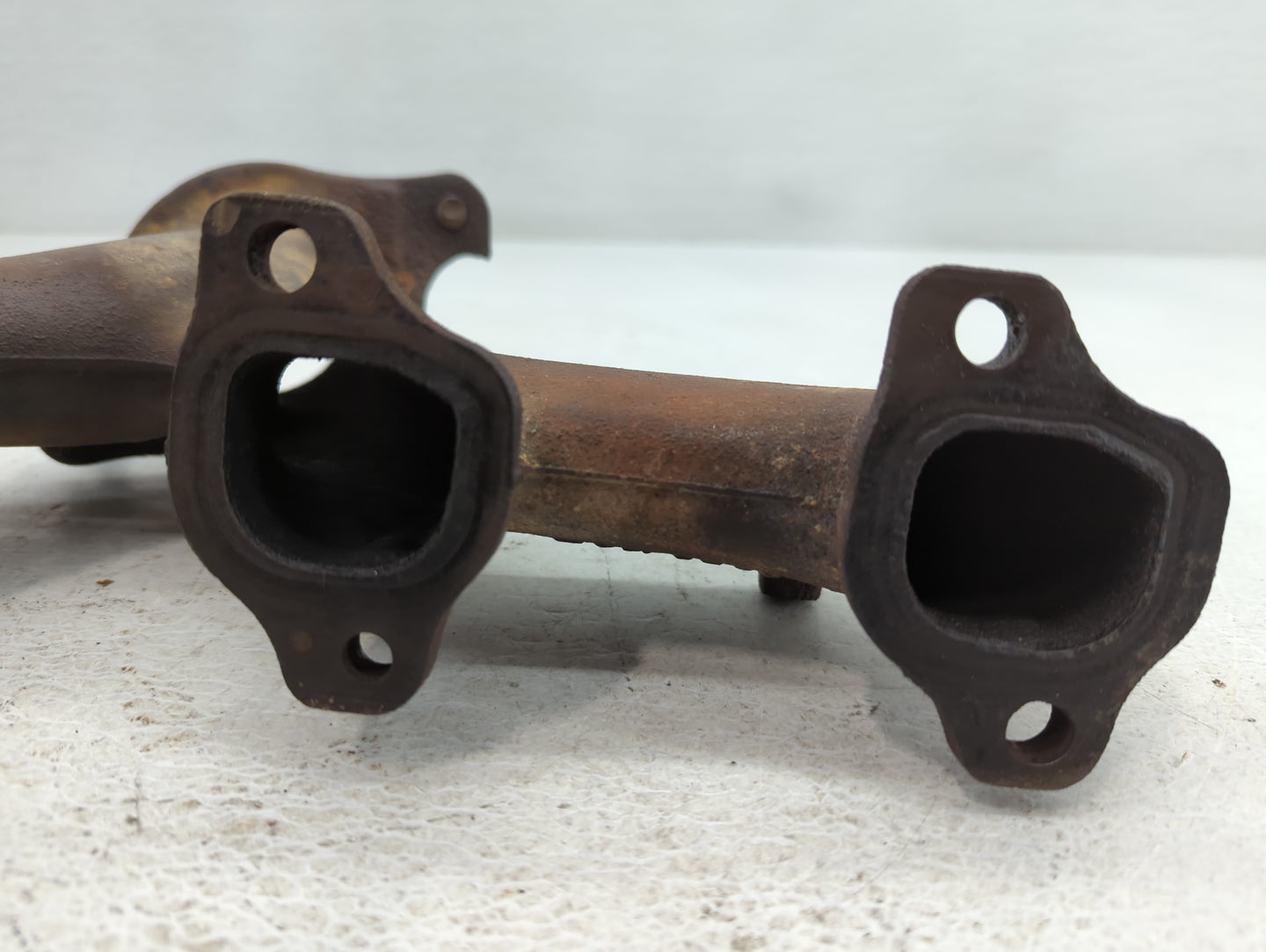 2006 Chevrolet Impala Turbocharger Exhaust Manifold With Turbo Charger - Oemusedautoparts1.com